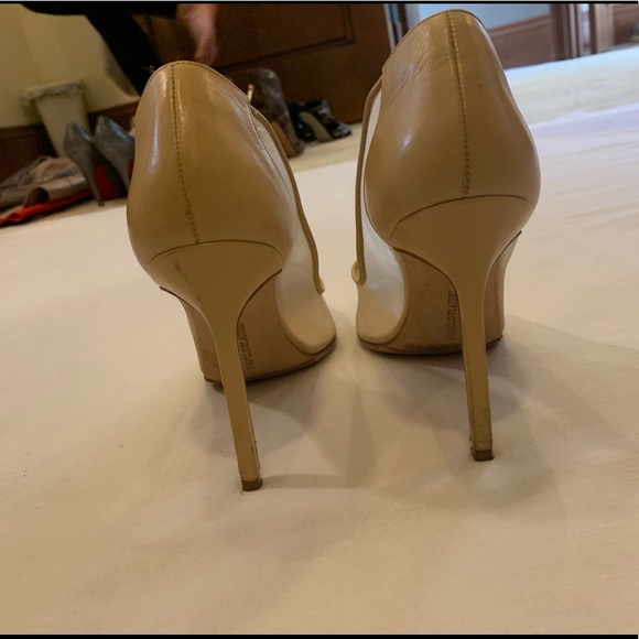 Cream and mesh Manolos - Picture 3 of 5